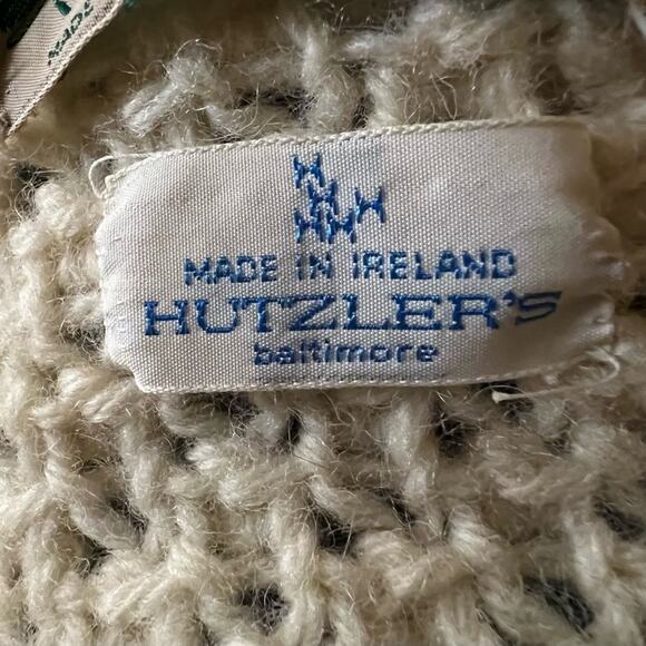 Vintage Hutzler’s Made in Ireland Aran Wool Cardigan | Small | Cream CableKnit - Picture 9 of 10